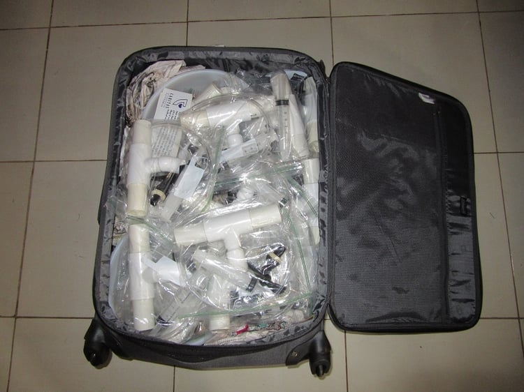 a_suitcase_full_of_filters_units